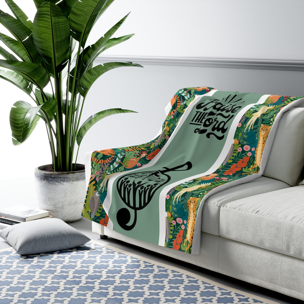 Praise the Lord Sherpa Fleece Blanket – Christian Music Note & Jungle Animal Cozy Throw